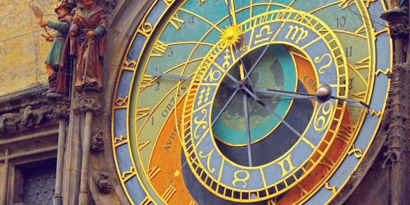 Breaking patterns huge astrological clock
